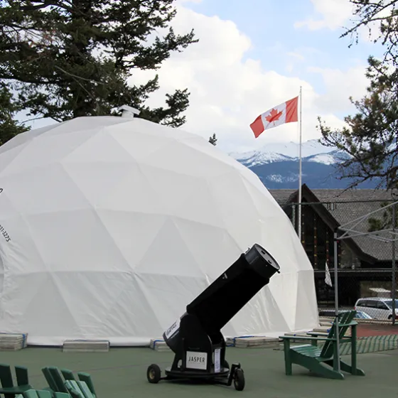 Jasper Planetarium guests going inside dome theatre