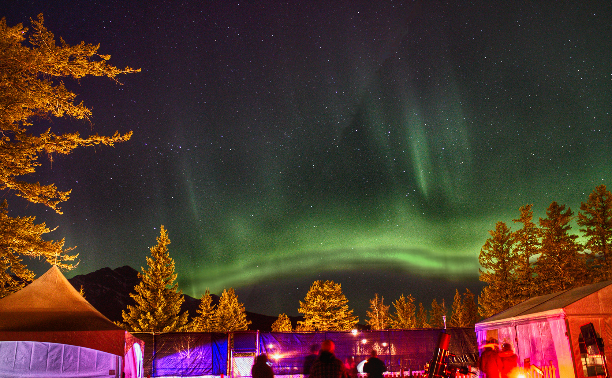 Fairmont Jasper Park Lodge + Jasper Planetarium under the night sky